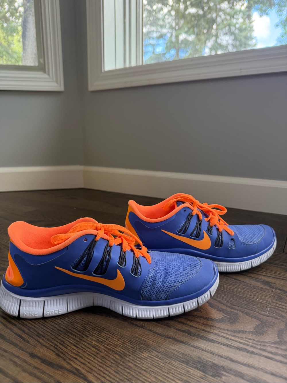Women’s Free Run 5.0 Blue & Orange Athletic Sneakers. - Picture 4 of 10